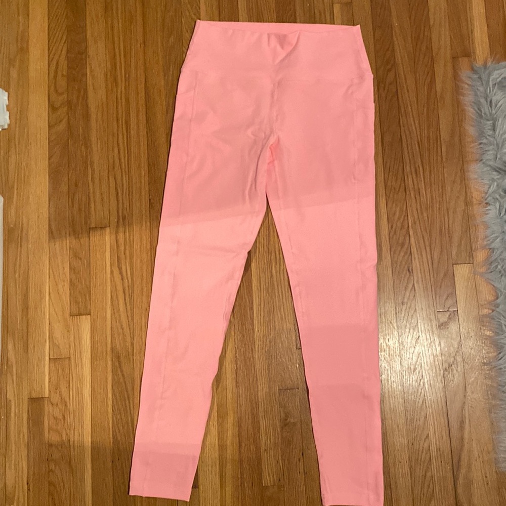 Buff bunny light pink leggings with pockets